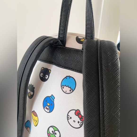 Loungefly Loves Hello Sanrio Mini Backpack 2017 Release - Picture 4 of 8